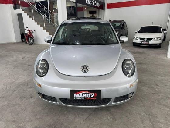VOLKSWAGEN NEW BEETLE 2.0 MI 8V GASOLINA 2P AUTOMÁTICO